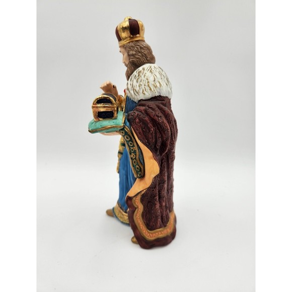 Kirkland Porcelain Nativity Replacement Piece Only Wise Man King Standing #75177 - Picture 2 of 6